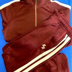 Children Place Active wear joggers/ and performance math hung top/ Boys 7/8